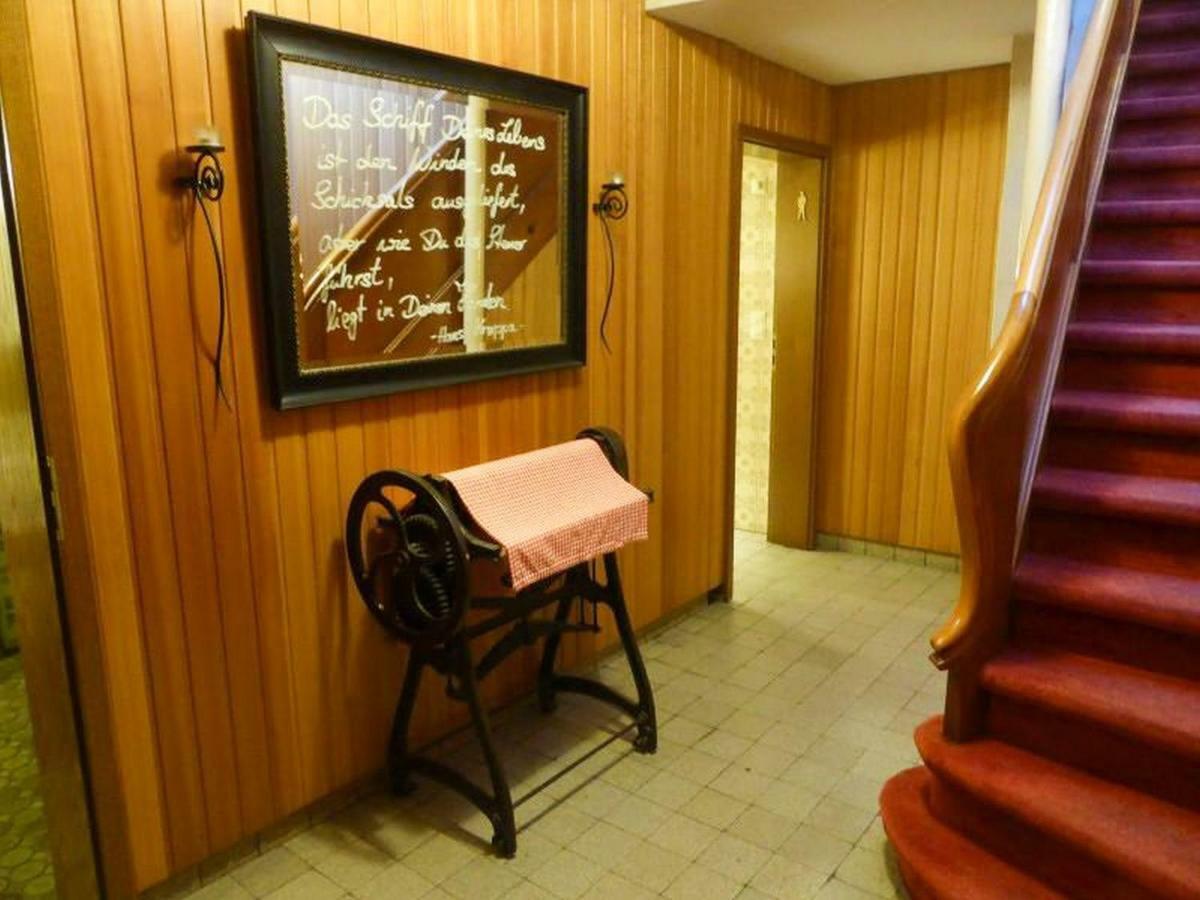 Gasthaus Storchen Hellas Haslach im Kinzigtal Esterno foto